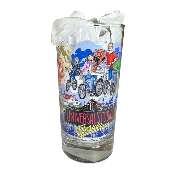 Universal Studios Retro E.T. Adventure Collectible Glass - Picture 3 of 4